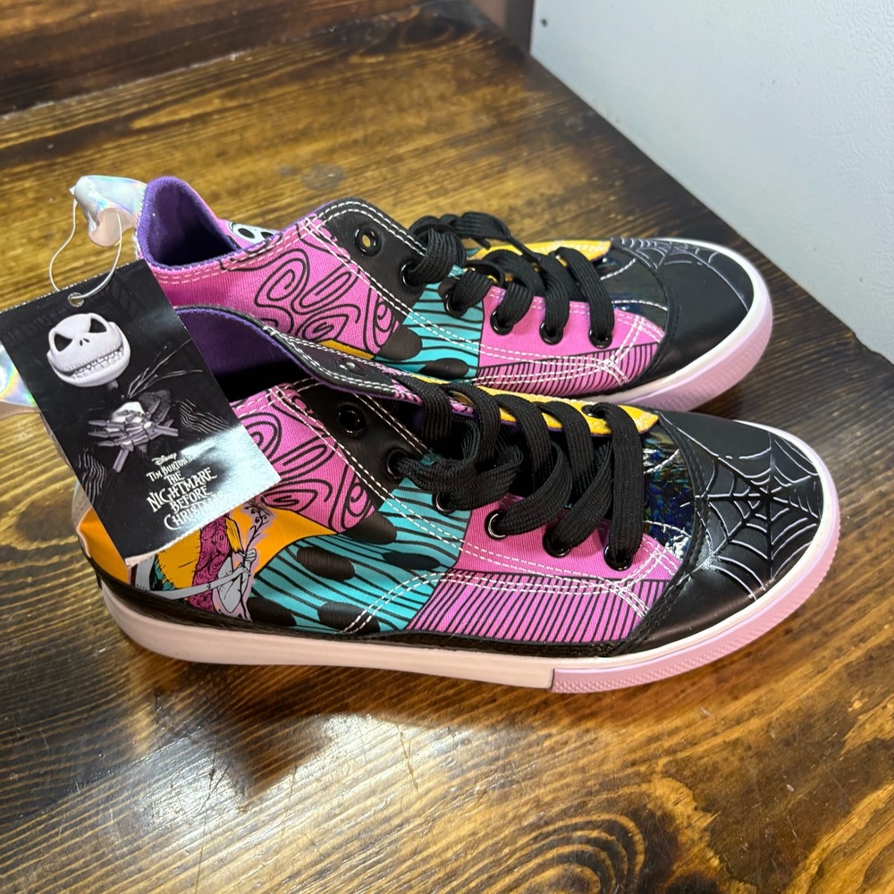 Ground‎ Up Nightmare Before Christmas Sneakers Size 7